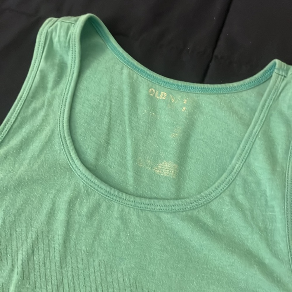 Old Navy - Picture 3 of 3